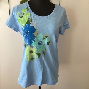 Women’s blue top